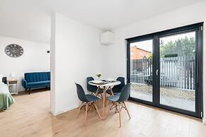 Studios Krośnieńska by Renters