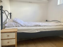 Spacious 6-person Holiday Home Dijkrose Close to the Lauwersmeer