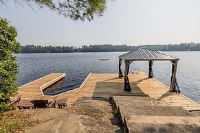Muskoka Lakeshore Cottage Bliss
