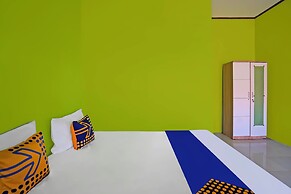 SPOT ON 92669 Guesthouse Prima SyariahNearGPdI Anugerah