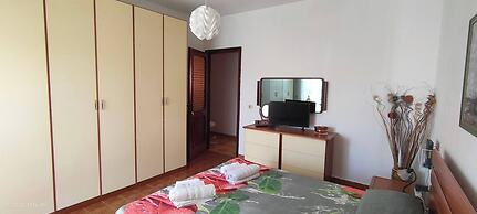 Room in Apartment - La Palma King Room With Balcony Lapalmarooms