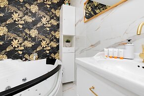 Batorego 7 Apartament Gdynia by Renters