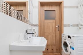 Batorego 7 Apartament Gdynia by Renters