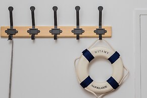 Batorego 7 Apartament Gdynia by Renters