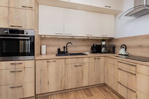 Batorego 7 Apartament Gdynia by Renters