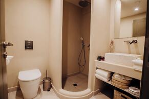 Thymises Boutique Hotel