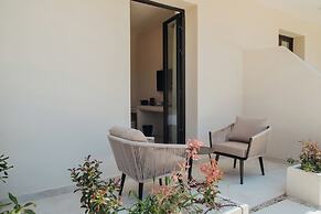 Thymises Boutique Hotel