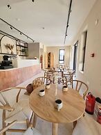 Thymises Boutique Hotel