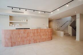 Thymises Boutique Hotel