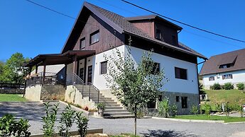 Plitvica Villa Prica