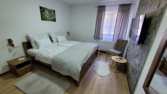 Plitvica Villa Prica