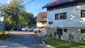 Plitvica Villa Prica