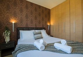 Artdeco Luxury Suites