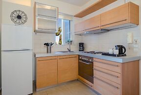 Artdeco Luxury Suites