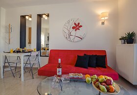 Artdeco Luxury Suites