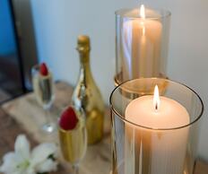 Artdeco Luxury Suites