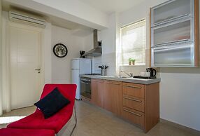 Artdeco Luxury Suites