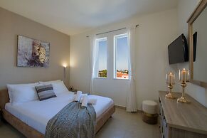 Artdeco Luxury Suites