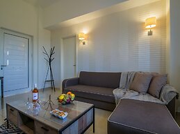 Artdeco Luxury Suites