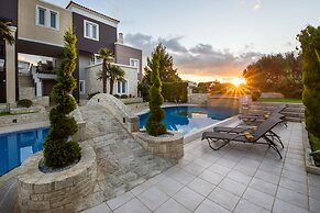 Artdeco Luxury Suites