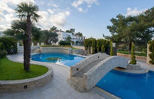 Artdeco Luxury Suites