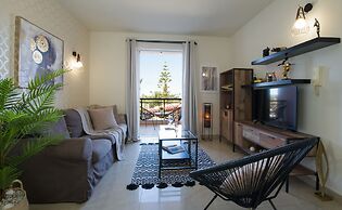 Artdeco Luxury Suites