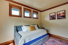 Port Angeles Home: 7 Mi to Olympic Natl Park!