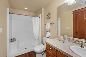 Port Angeles Home: 7 Mi to Olympic Natl Park!