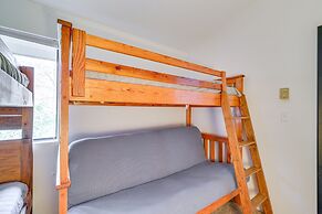 Swiss Mtn Condo: 3 Mi to Seven Springs Resort