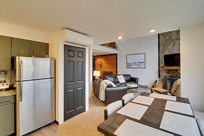 Swiss Mtn Condo: 3 Mi to Seven Springs Resort