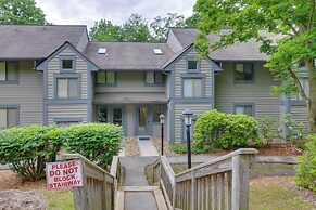Swiss Mtn Condo: 3 Mi to Seven Springs Resort