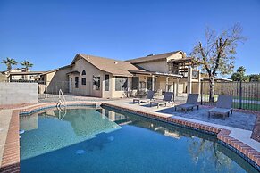 Glendale Escape w/ Pool ~ 1 Mi to Westgate!