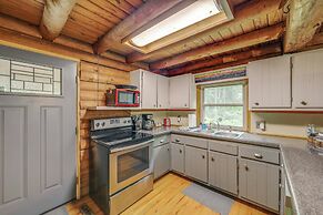 Hot Tub, Fire Pit: Waynesville Getaway Near Hiking