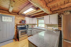 Hot Tub, Fire Pit: Waynesville Getaway Near Hiking