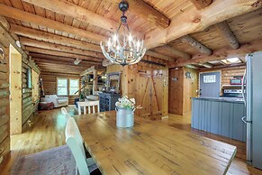 Hot Tub, Fire Pit: Waynesville Getaway Near Hiking