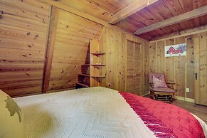 Hot Tub, Fire Pit: Waynesville Getaway Near Hiking