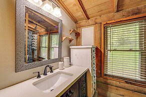 Hot Tub, Fire Pit: Waynesville Getaway Near Hiking