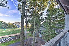 Ski-in Ski-out Wintergreen Condo w/ Balcony