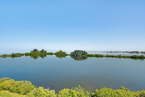 Balcony & Resort Amenities: Gulf Coast Escape!