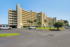 Balcony & Resort Amenities: Gulf Coast Escape!