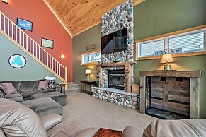 Family-friendly Lake Mitchell Oasis: Hike & Ski!