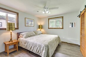 Cottage w/ Yard + Grill ~ 21 Mi to Hocking Hills!