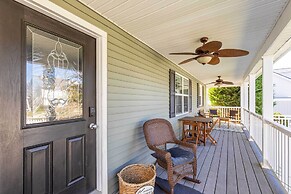 Breezy Ocean City Home: Walk to Beach + Boardwalk!