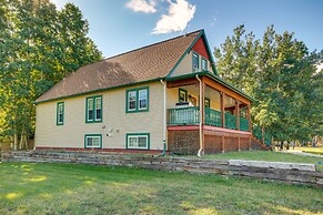 Large Family Home w/ View, 1 Mi to Red Lodge Ski!