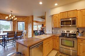 8696: 360 Mtn View & On-site Hiking!