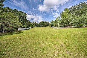 Pet-friendly Apopka Home: 30 Mi to Wdw!