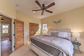 Buena Vista Home w/ Mtn Views, Walk to Main St