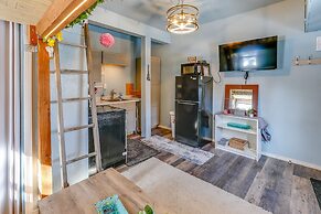 2 Mi to Dtwn & Pioneer Park: Fairbanks Studio!