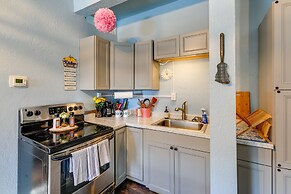 2 Mi to Dtwn & Pioneer Park: Fairbanks Studio!