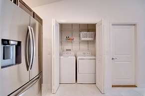 Sun-soaked Retreat in The Villages w/ Grill!